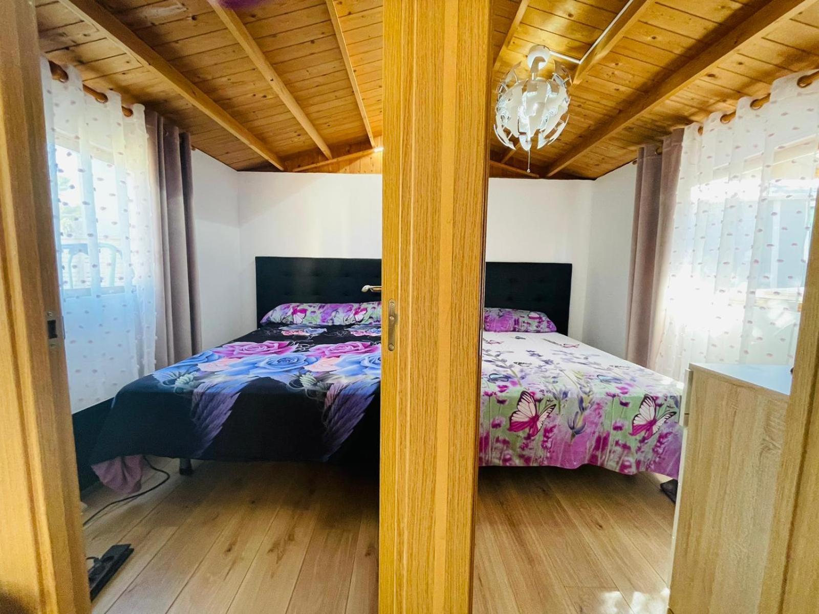 Privado Piscina A 5min De La Playa Y Centro Jacuzzi Barbacoa Wifi Aire *