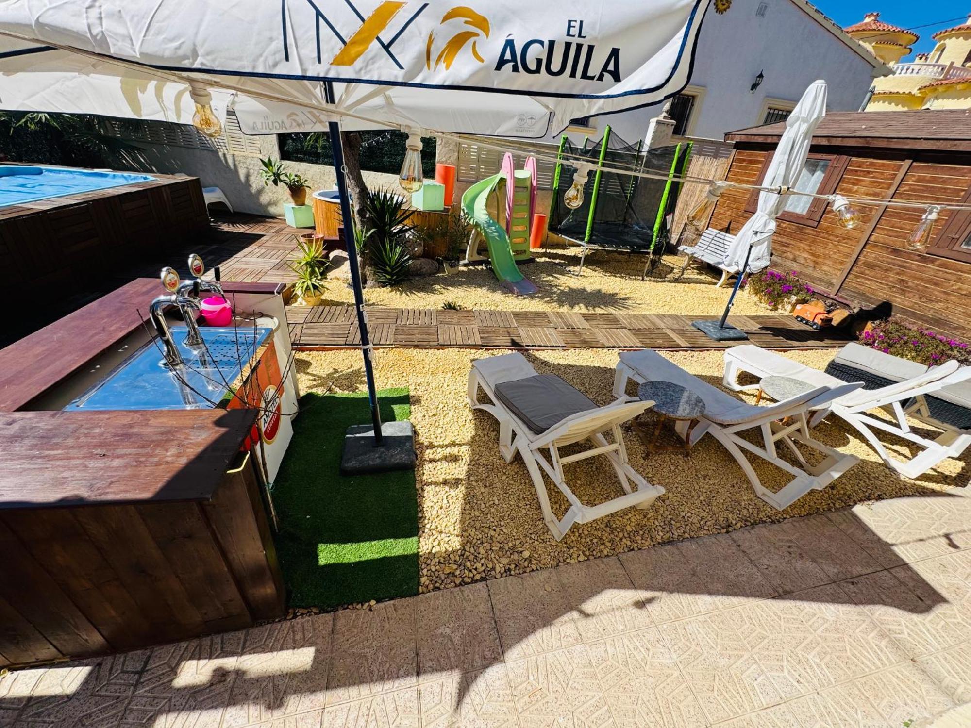 Privado Piscina A 5min De La Playa Y Centro Jacuzzi Barbacoa Wifi Aire Ferienhaus