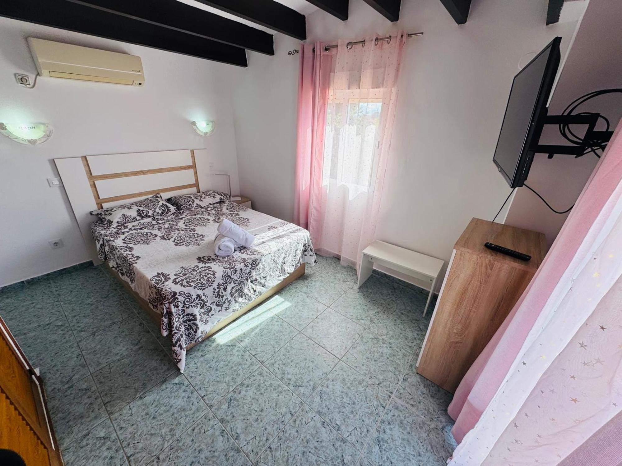 Privado Piscina A 5min De La Playa Y Centro Jacuzzi Barbacoa Wifi Aire Ferienhaus *